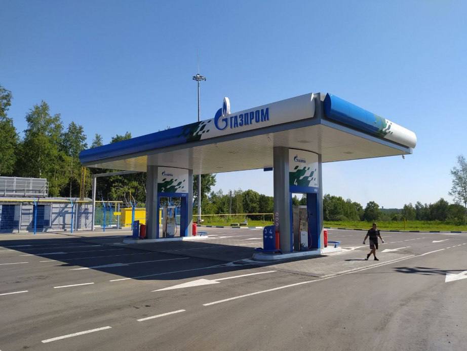 В Хабаровске бесплатно переводят автотранспорт на газомоторное топливо 