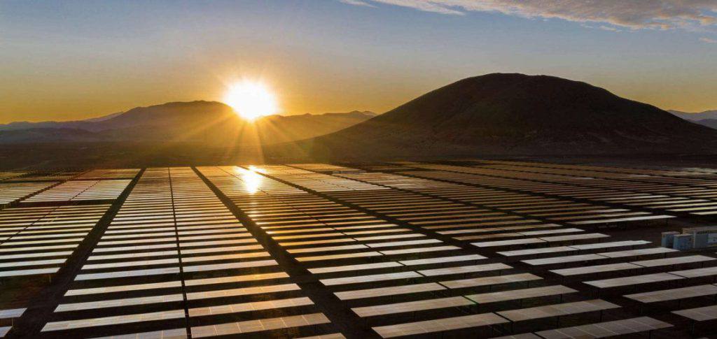 Китай установил 129 ГВт мощностей солнечной энергетики с начала 2023 года